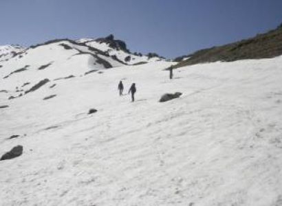 KUARI PASS TREK Package