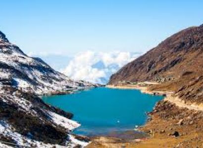 Gangtok, Tsomgo Lake, Lachung, Darjeeling Tour