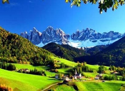 Himalayan Golden Triangle Tour