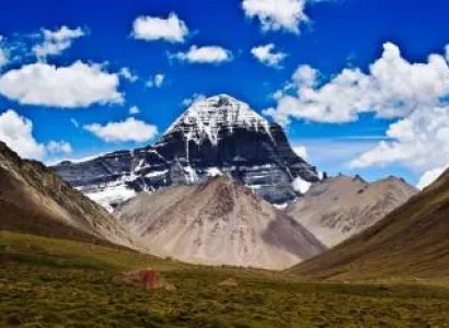 Kailash Mansarovar Yatra By Helicopter Package