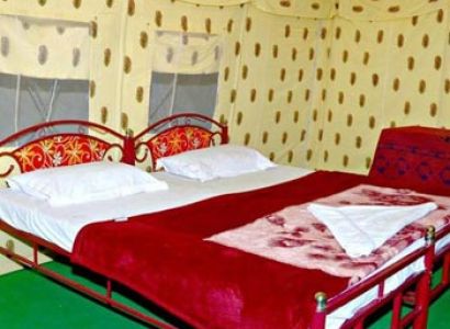 Swiss Tent With Breakfast Tour