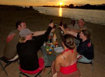 2N/3D Zambezi Short Canoe Trail Safari Package