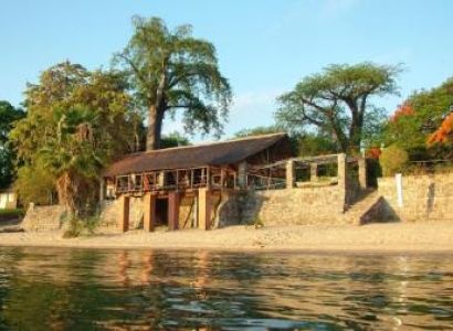 7 Days Bushmen Experience & Lake Malawi Tour