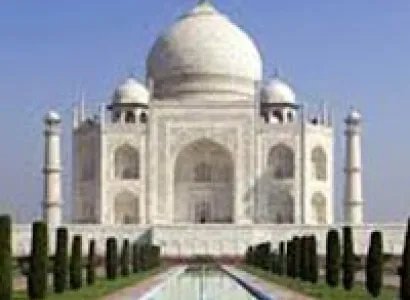 Taj Mahal With Khajuraho Tour