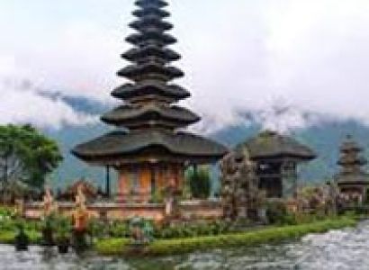 Discover Indonesia Tour
