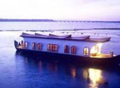 Enthralling Kerala 9 Days / 8 Nights Package