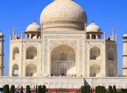 Classic Taj Mahal Tour