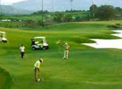 Delhi Golf Tour with Agra