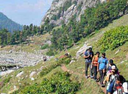 Hampta Pass Trek Package
