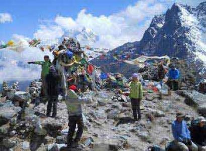 Lakhamandal Trekking Package