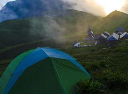 Prasher Lake 2 Night 3 Days Package