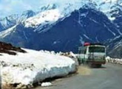 Charming Manali - By Volvo Tour