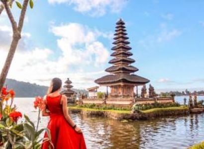 Dream Cruises - Singapore, Surabaya & North Bali Tour