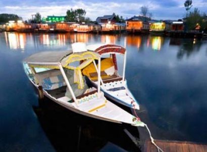 Love In Kashmir Package