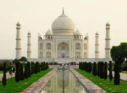 One Day Taj Mahal Trip from Delhi to Agra Tour