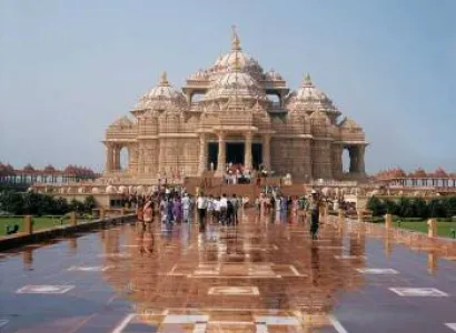 Delhi Temples Sightseeing Tour