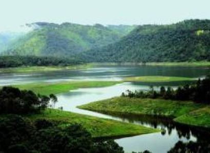 Glimpses of Scotland of the East Premium Package