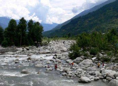 Amazing Kullu - Manali Volvo Tour Package 4 Nights / 5 Days