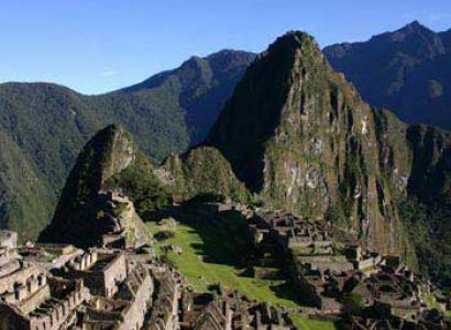Peru Highlights: Cusco - Machu Picchu - Amazon Tour