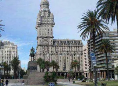 Uruguay Highlights - Montevideo And Colonia Tour