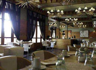 Dinner At Club De L'oriental Restaurant Tour