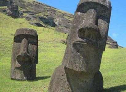Santiago & Easter Island Tour