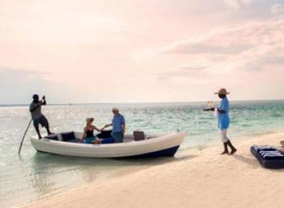 Mozambican Islands – Fly Me To The Beach Tour