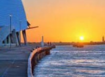 Ocean Sunset Fremantle & City Lights Tour