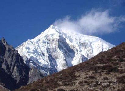 Langtang Gosaikunda and Helambu Trek 17 Days