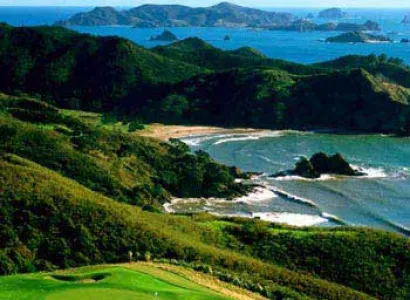 6 Night - Luxury Golf Afloat Cruise - Bay of Islands Package