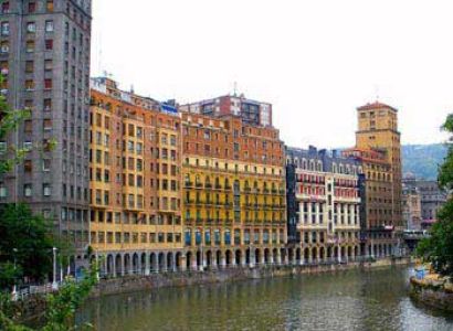 Best of Bilbao Tour Including Guggenheim Museum Package