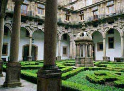 Historical Tour of Santiago De Compostela Package