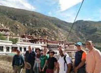 Small Group Overland Expedition to Kathamndu 7 Days Tour