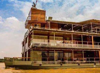 Cruising the Amazon Package