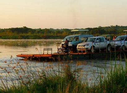 Uganda Fly & Drive Safari Tour