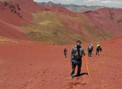 Vinicunca Rainbow Mountain - Ausangate Trek Tour