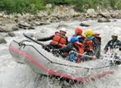 6 Day Whitewater Rafting and Trekking Expedition Through Remote Mae Hong Son