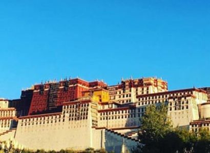 Tibet Drive in Fly Out Tour