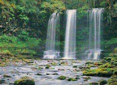 Cardiff, Castles and Coastline Tour