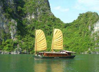 Starlight Cruises Halong Bay Tour