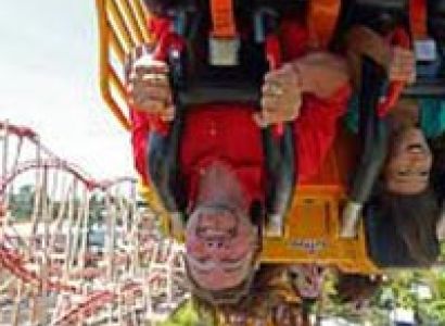 Six Flags Discovery Kingdom Grad Nite Package