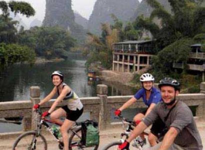 Southern China Cycle and Hike Tour