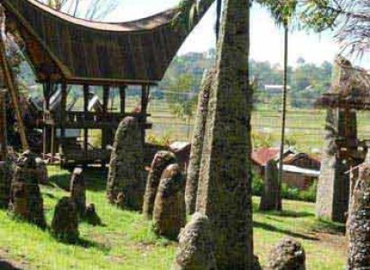 Sulawesi Overland Tours Package