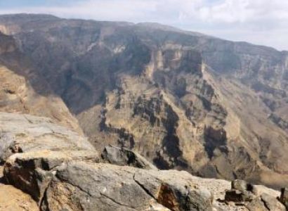 Jebel Shams Grand Canyon, Misfah – Full Day Tour Oman Package