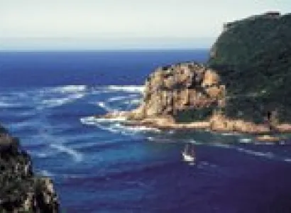 Wildlife, Wine & Garden Route Tour