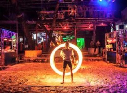 Full Moon Beach Party Package