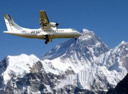 Yeti Air Mountain Flight Package