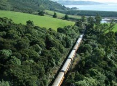 Taieri Gorge Train and Dunedin Highlights Tour