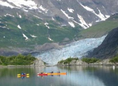Shoup Glacier Kayak Tour Package