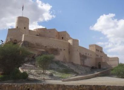 Road to Sur Bima Sink Hole -wadi Shaab -wadi Tiwi (8 Hrs) Package